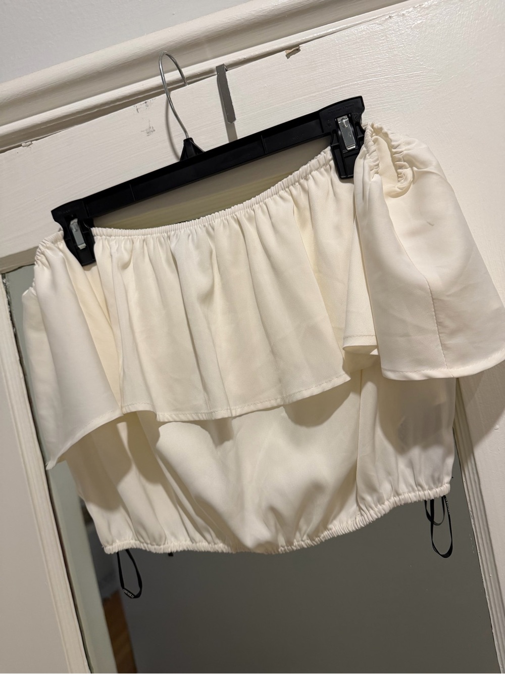 Forever 21 White Off-Shoulder Ruffle Top